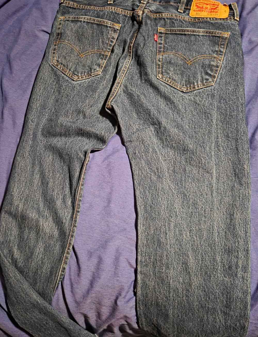 Levi's 501 Original Fit Jeans Men's 38 x43 Dark Wash Button Fly